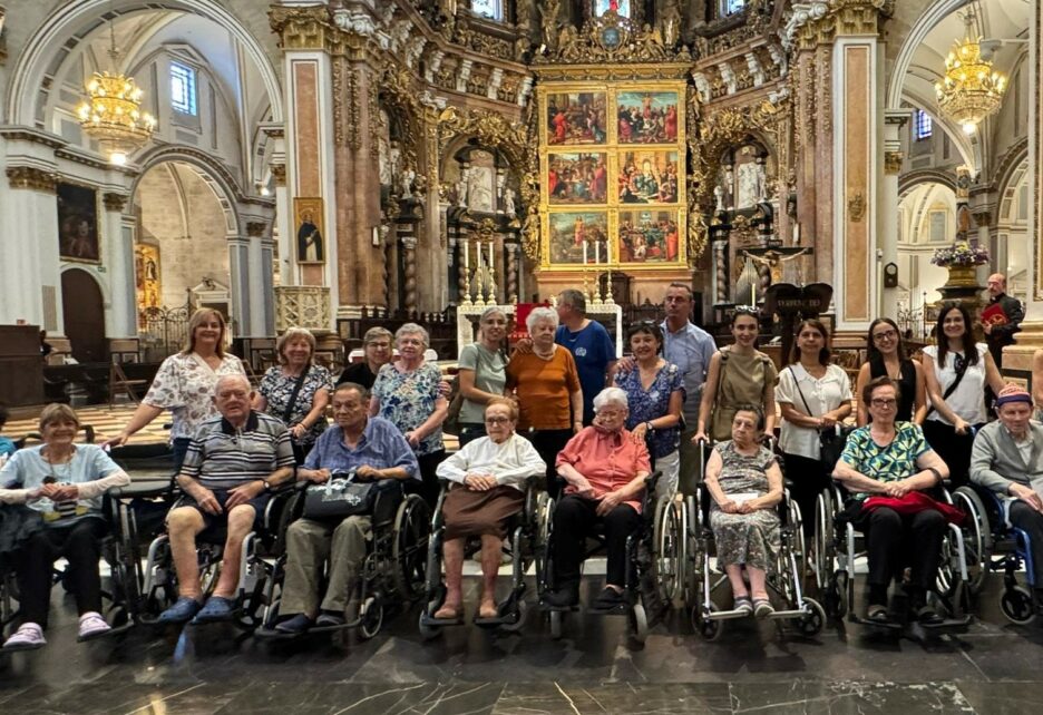 Residencia La Milagrosa - Alberic - Salida Jubileo de los Mayores en Valencia