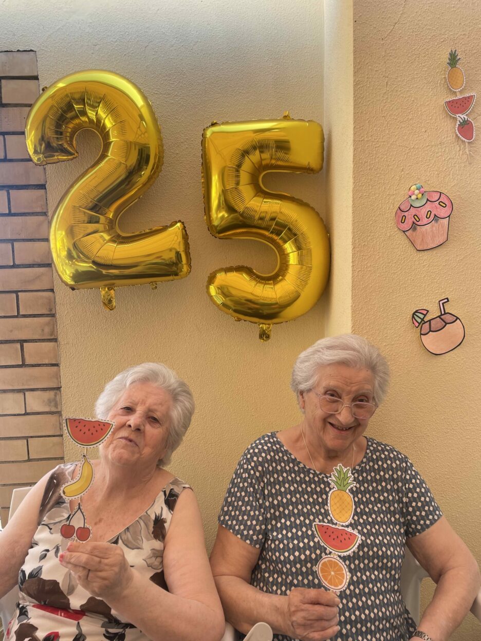 Residencia La Milagrosa - Alberic - Fiesta del Verano y del 25 Aniversario de nuestro edificio