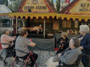 Residencia La Milagrosa - Alberic - Salida a la Feria Medieval