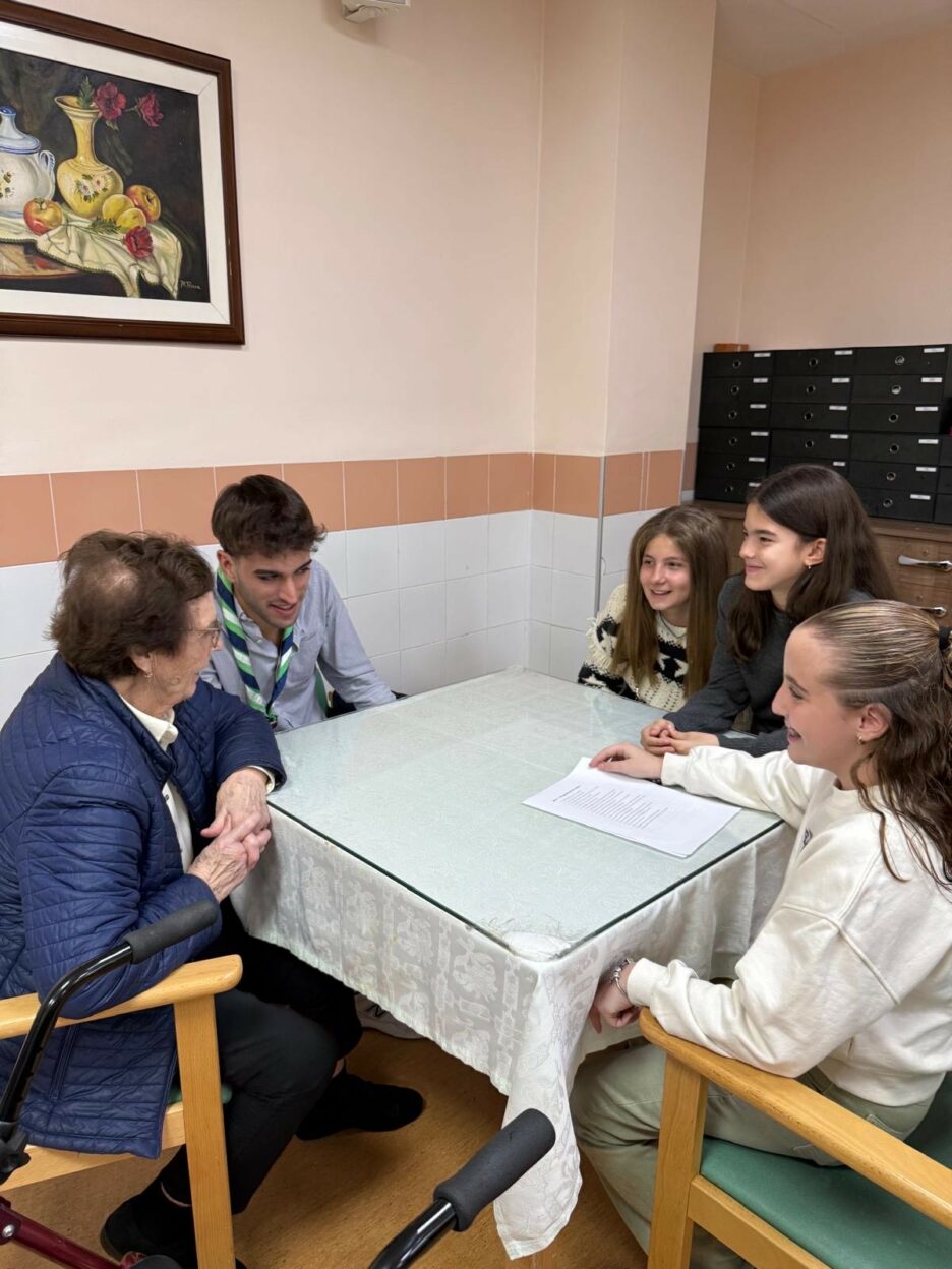 Residencia La Milagrosa - Alberic - Conversaciones que unen: así fue el «Joc de les Generacions»
