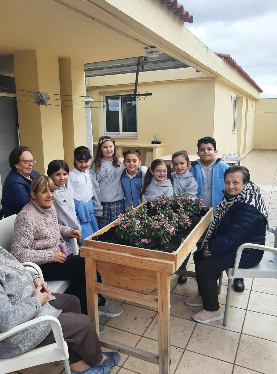 Residencia La Milagrosa - Alberic - Celebración Día del Árbol